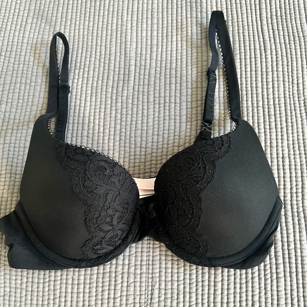 Body by Victoria perfect shape black bra